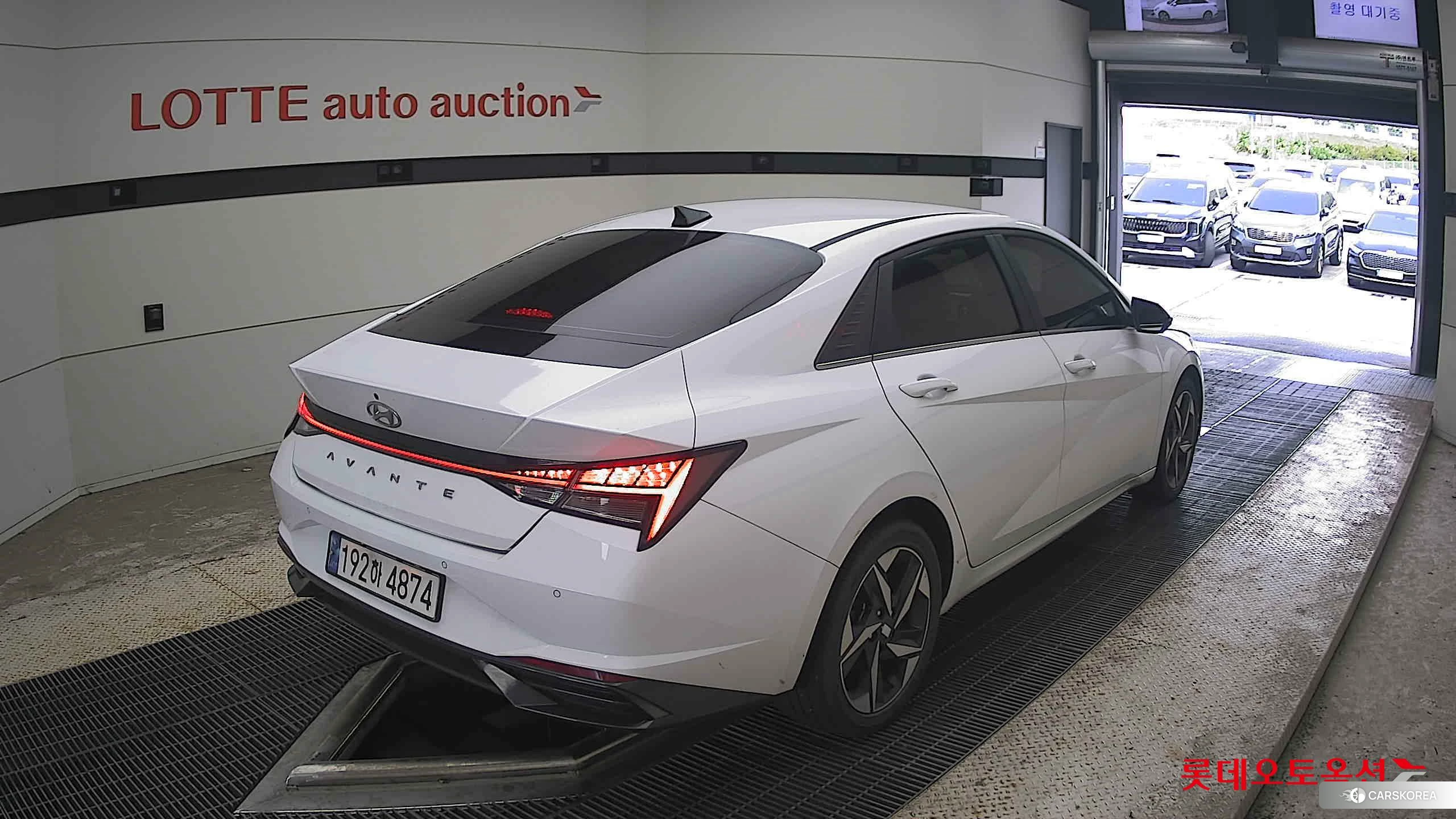 Hyundai Avante id 4669101 из Кореи 32