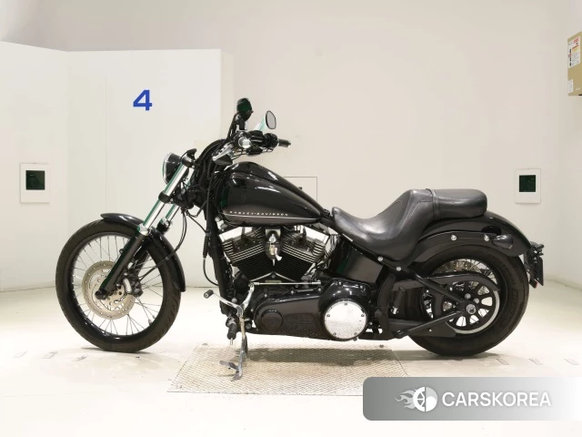 Проданный Harley-Davidson Softail Blackline FXS1580 2011 из Японии, фото 2