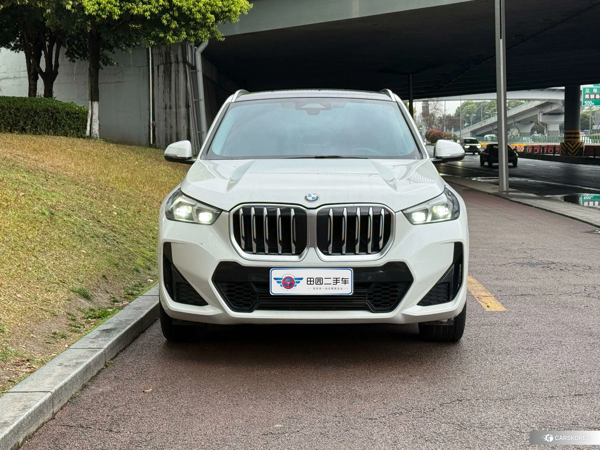 BMW X1 2023 Белый из Китая, фото 5