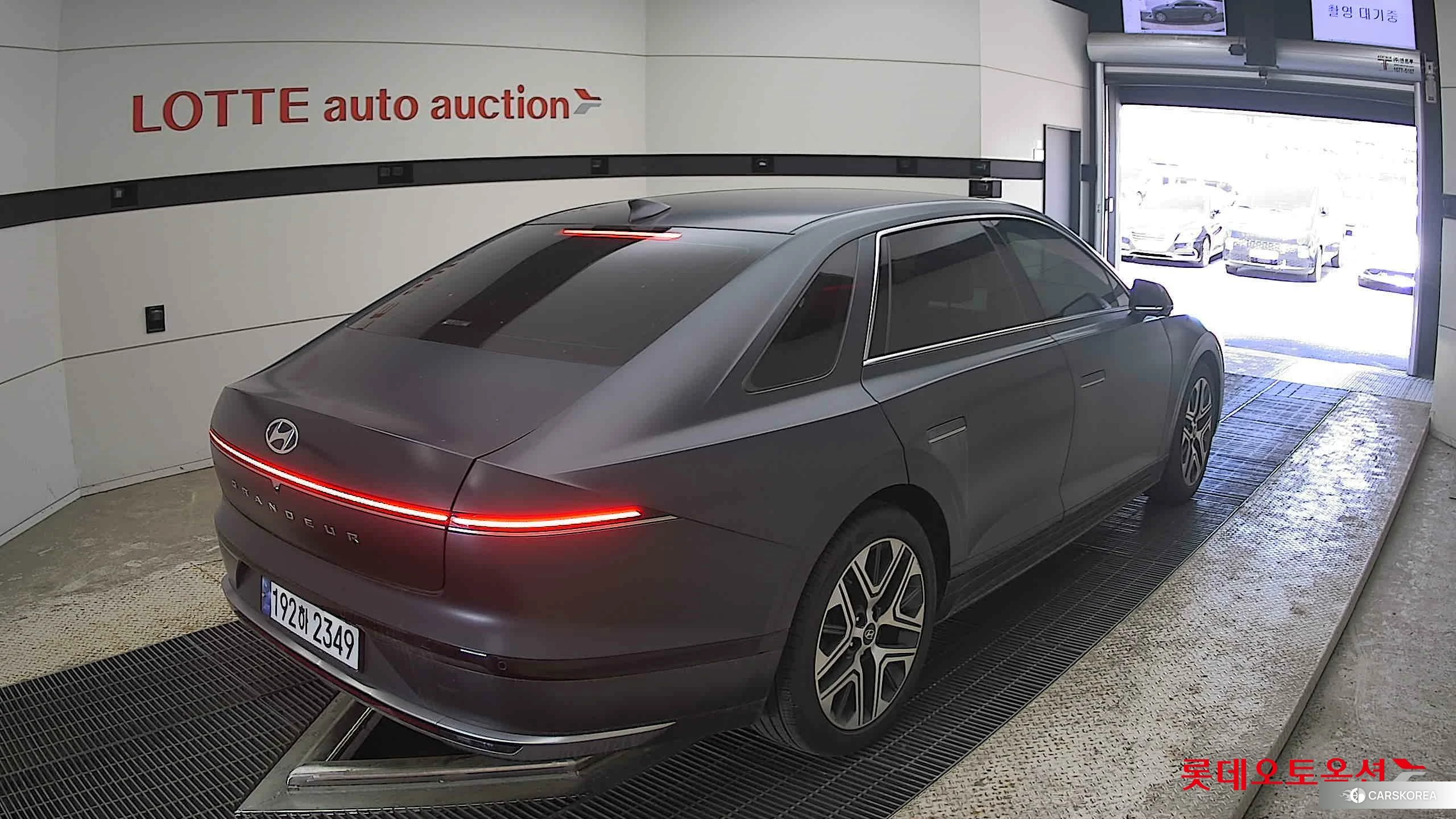 Hyundai Grandeur id 4296769 из Кореи 30