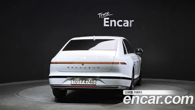 Hyundai Grandeur (GN7) id 2739218 из Кореи 14