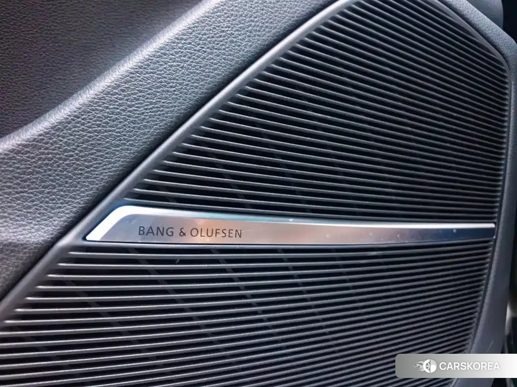 Audi Q7 id 4601728 из Китая 22