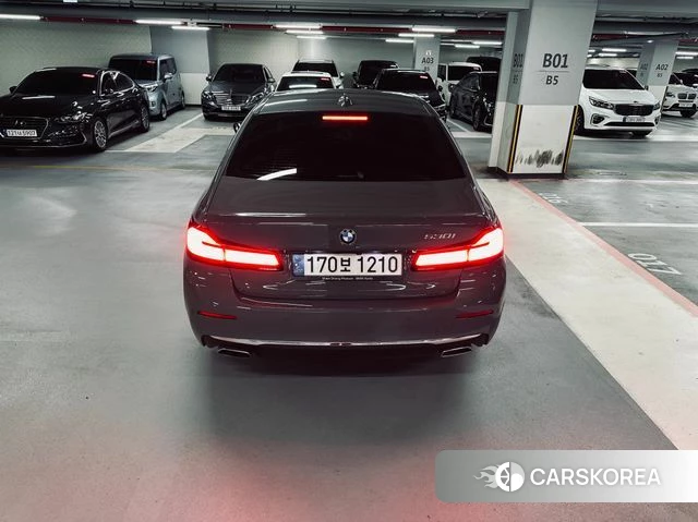 BMW 5 Series (G30) id 4651479 из Кореи 14