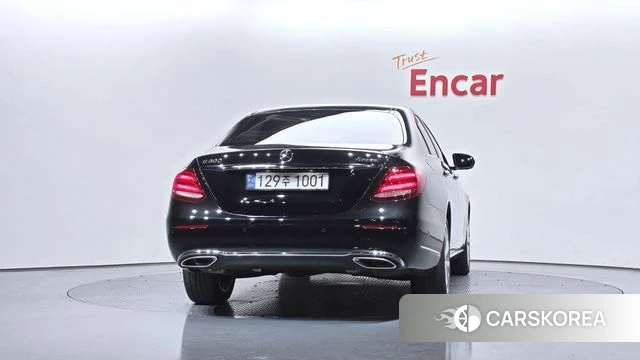 Mercedes-Benz E-Class W213 id 3861469 из Кореи 14