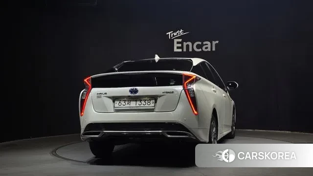 Toyota Prius 4th Generation id 3198581 из Кореи 14