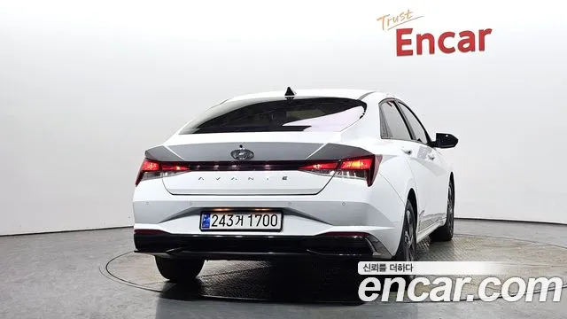 Hyundai Avante Hybrid (CN7) id 2695010 из Кореи 14