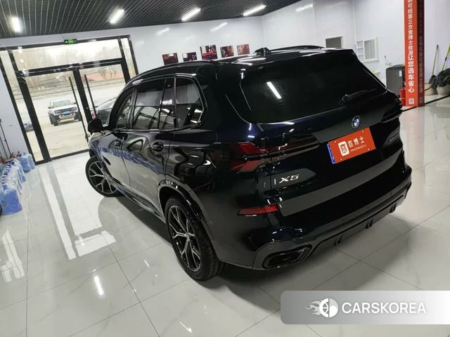 BMW X5 2026 Черный из Китая, фото 4