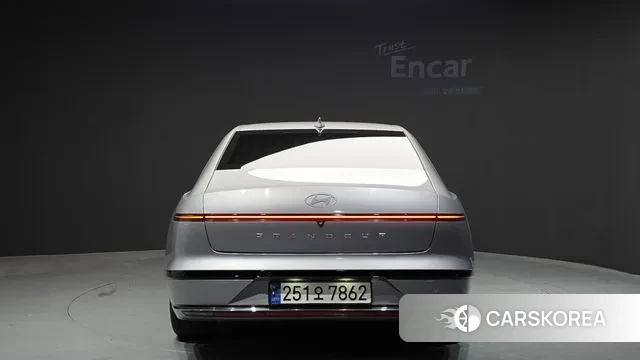 Hyundai Grandeur (GN7) id 3726371 из Кореи 14