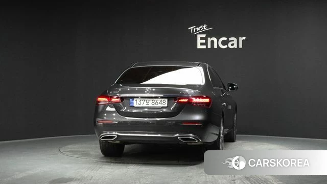 Mercedes-Benz E-Class W213 id 4354802 из Кореи 24