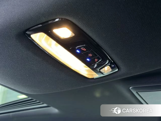 BMW 5 series id 4271703 из Китая 31