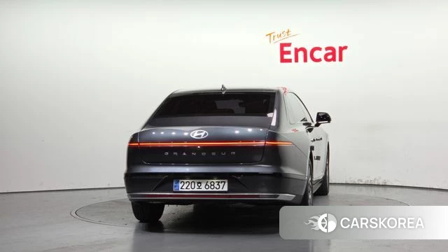 Hyundai Grandeur (GN7) id 4608186 из Кореи 14