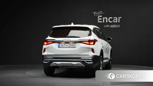 Kia Seltos id 4337922 из Кореи 23