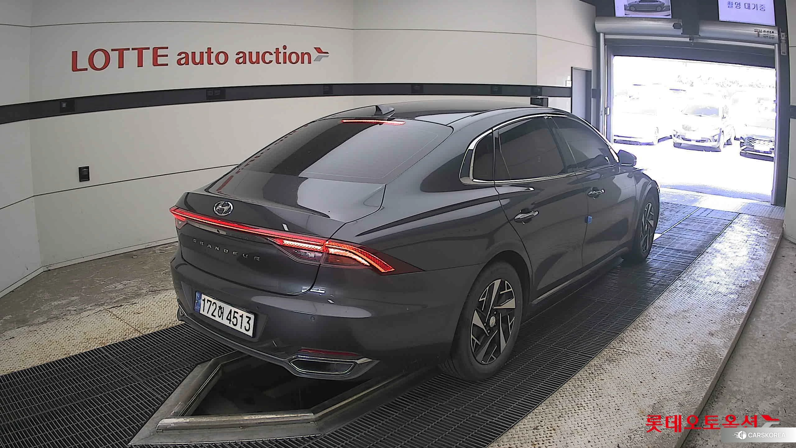 Hyundai Grandeur Hybrid id 4674153 из Кореи 32