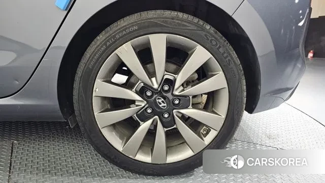 Hyundai i30 (PD) id 3761468 из Кореи 14