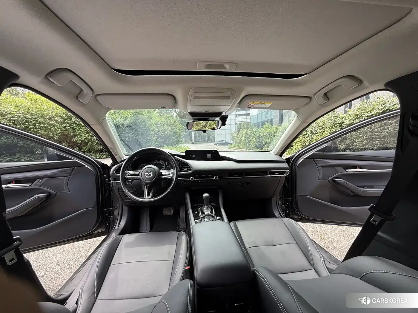 Mazda 3 id 4548040 из Китая 15