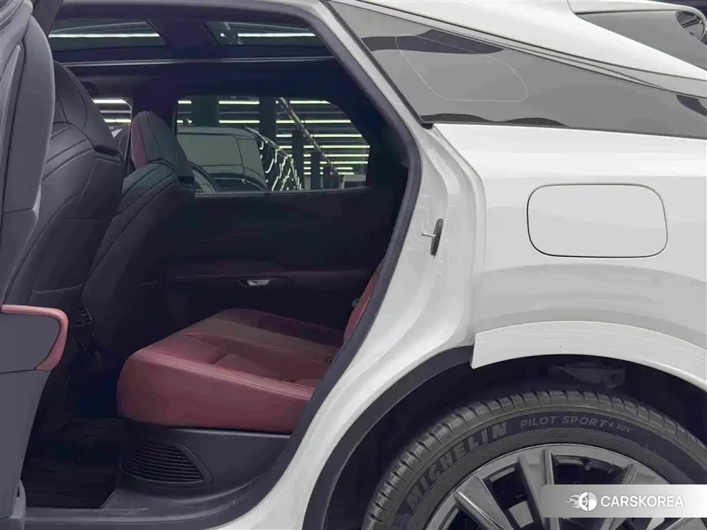 Lexus RX id 4686241 из Китая 12