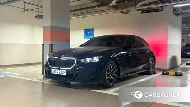 BMW 5 Series (G60) 2025 Черный из Кореи, фото 5
