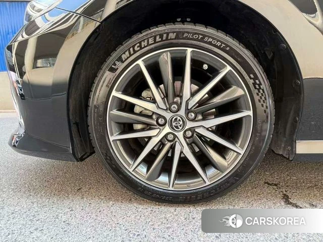 Toyota Camry id 4254782 из Китая 8