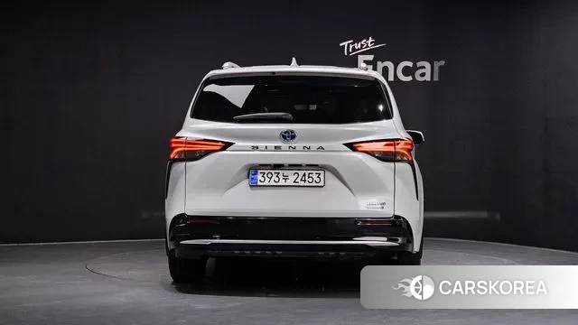 Toyota Sienna 4th Generation id 2984643 из Кореи 14