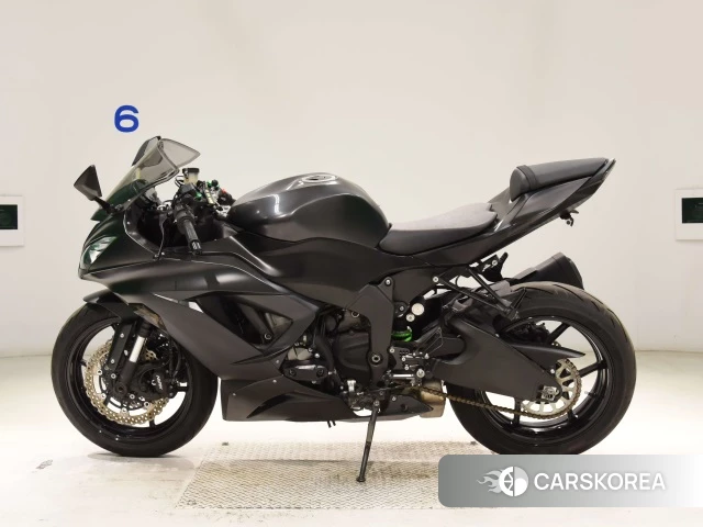 Kawasaki ZX-6R NINJA 2017 из Японии
