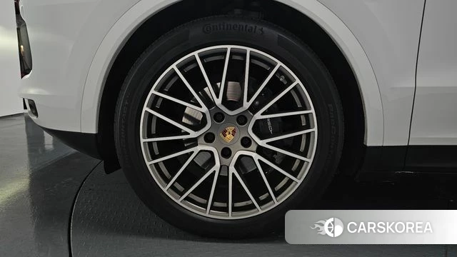 Porsche Cayenne (PO536) id 4292778 из Кореи 26