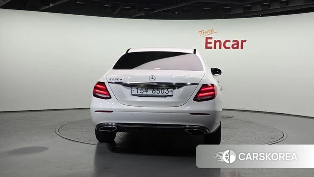 Mercedes-Benz E-Class W213 id 3873401 из Кореи 14