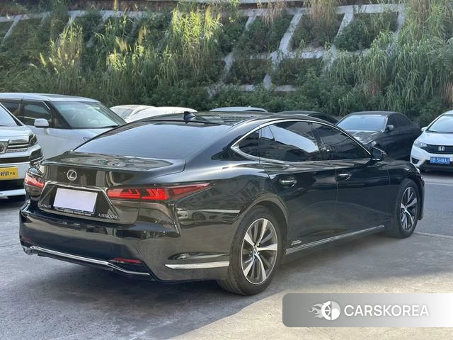 Lexus LS 2022 Черный из Китая, фото 5