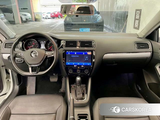 Volkswagen Sagitar id 4240803 из Китая 10