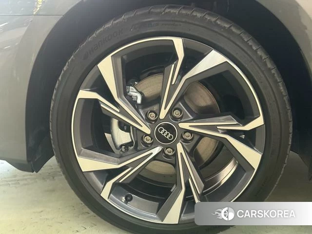 Audi A3 id 4301580 из Китая 9