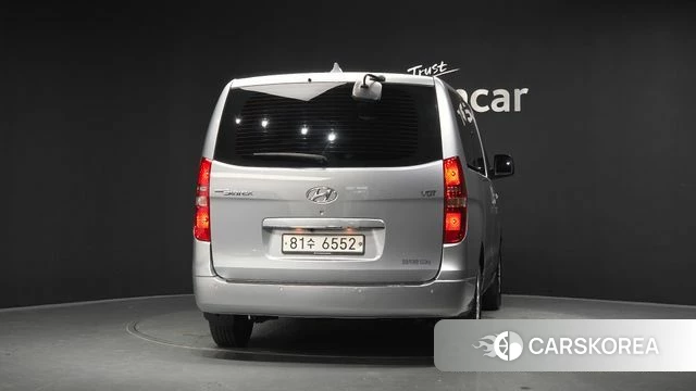 Hyundai The New Grand Starex id 4688811 из Кореи 25