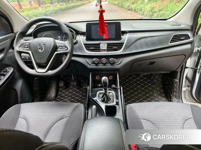 Baojun 730 2019 Белый из Китая, фото 4