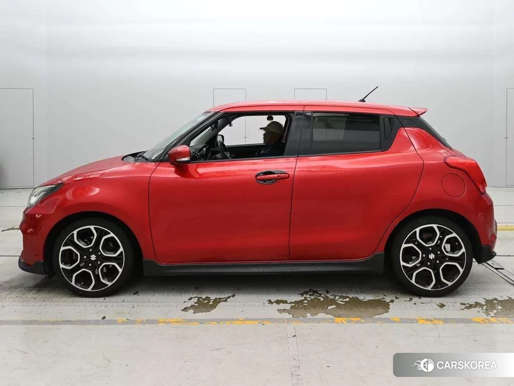 Suzuki Swift 2018 из Японии, фото 4