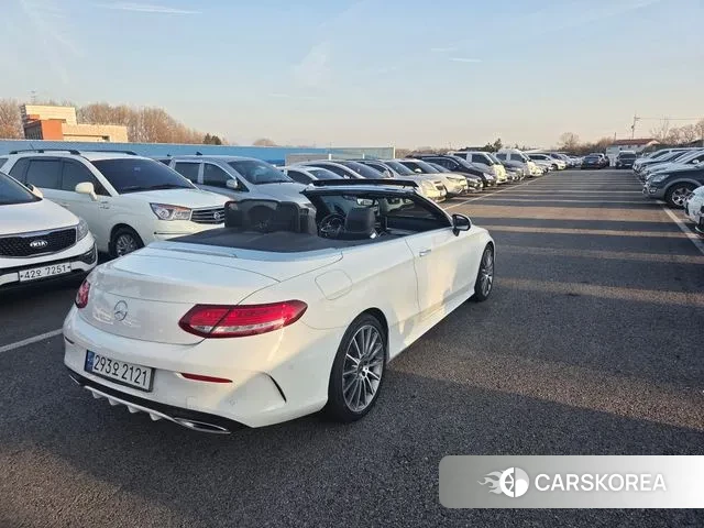 Mercedes-Benz C-Class W205 2018 Белый из Кореи, фото 4