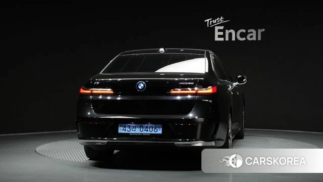 BMW i7 (G70) id 4854489 из Кореи 26