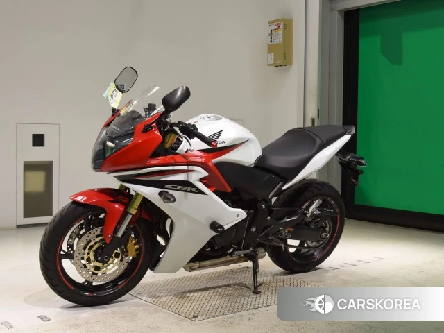 Honda CBR600F 2012 из Японии, фото 3