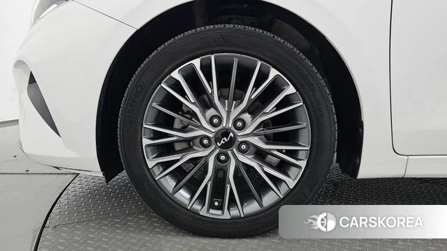 Kia The New K3 2nd generation id 4541935 из Кореи 25
