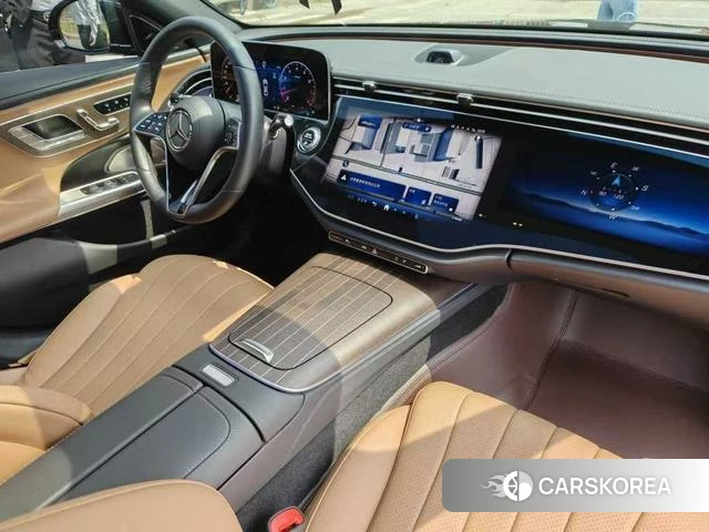 Mercedes-Benz E-class 2024 Черный из Китая, фото 4