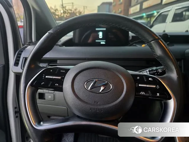 Hyundai Staria 2022 Белый из Кореи, фото 5