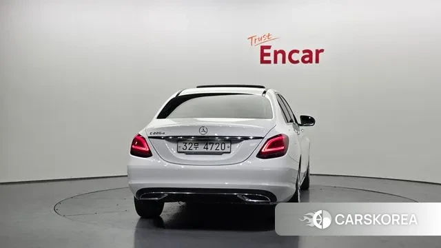 Mercedes-Benz C-Class W205 id 3713807 из Кореи 14