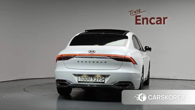 Hyundai The New Grandeur IG id 4496209 из Кореи 29