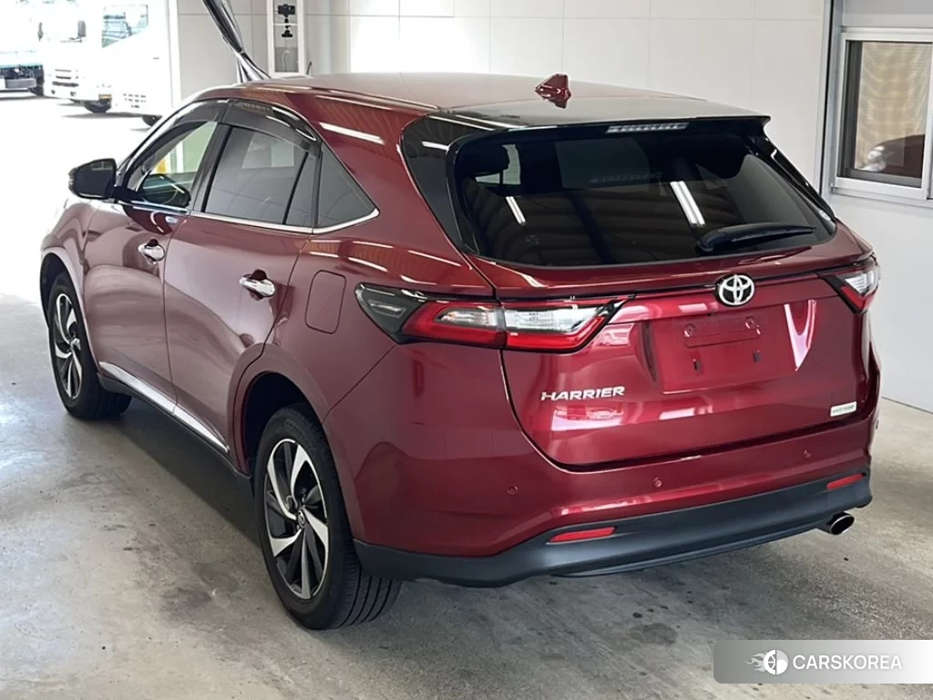 Toyota Harrier 2018 из Японии, фото 4