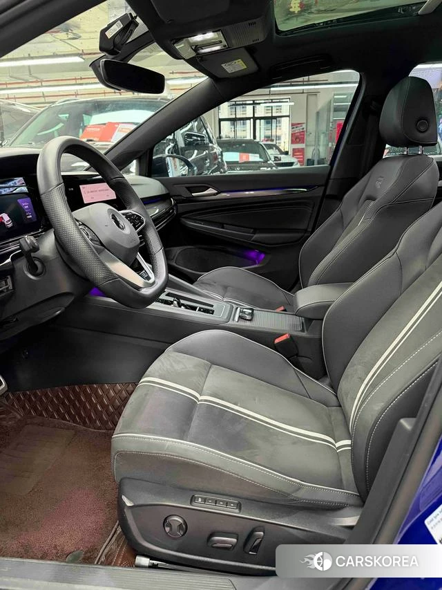 Volkswagen Golf 2024 Синий из Китая, фото 5