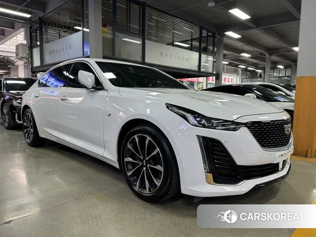 Cadillac CT5 2022 Белый из Китая, фото 4