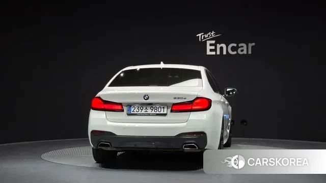 BMW 5 Series (G30) id 3059754 из Кореи 14