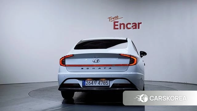 Hyundai Sonata (DN8) id 3865201 из Кореи 14