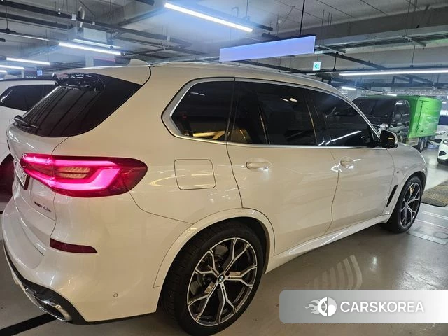 BMW X5 (G05) id 4654144 из Кореи 8