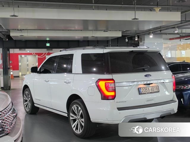 Ford Expeditation id 3935757 из Кореи 14