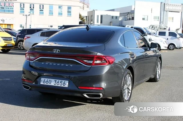 Hyundai Grandeur IG id 3677666 из Кореи 12