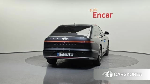 Hyundai Grandeur Hybrid (GN7) id 3940226 из Кореи 14