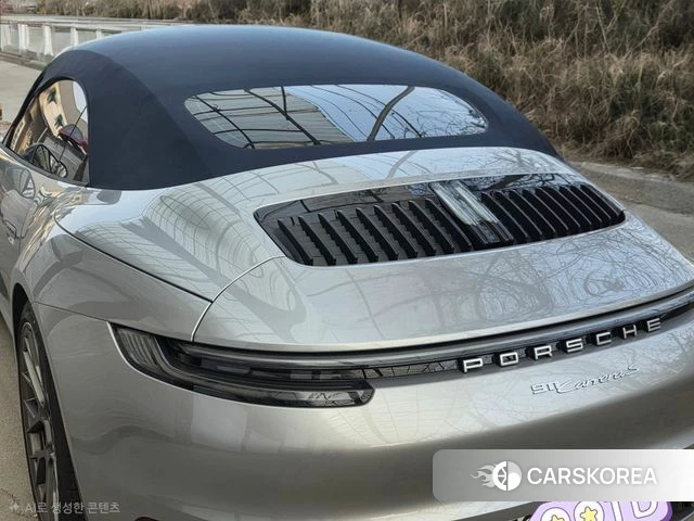 Porsche 911(992) 2024 Серебристо-серый из Кореи, фото 5
